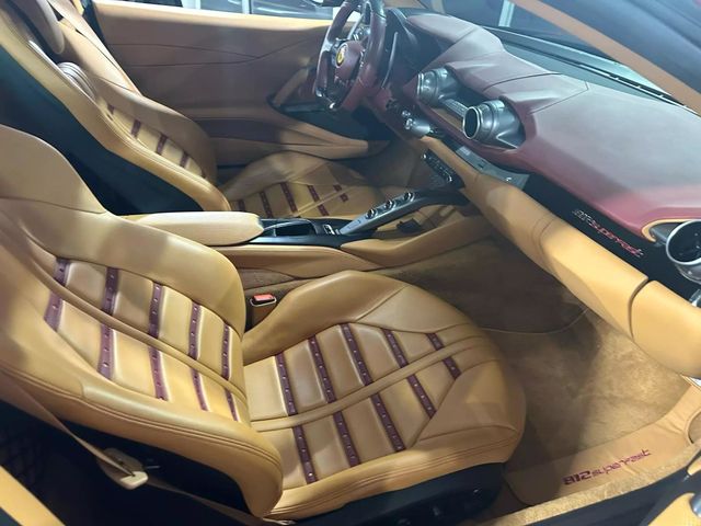 2019 Ferrari 812 Superfast Coupe - 22286279 - 3