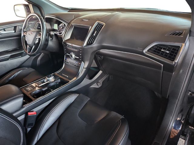 2019 Ford Edge ST AWD w/ Equipment 401A & Performance Brakes & Cold Weather Pkg - 22935950 - 12