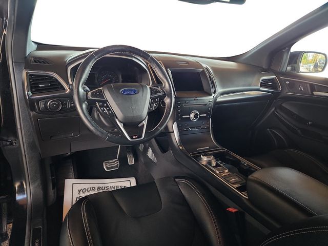 2019 Ford Edge ST AWD w/ Equipment 401A & Performance Brakes & Cold Weather Pkg - 22935950 - 13