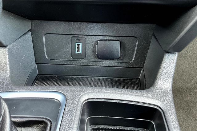 2019 Ford Escape SEL 4WD - 22939117 - 18