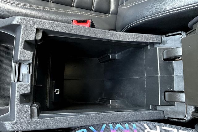 2019 Ford Escape SEL 4WD - 22939117 - 20