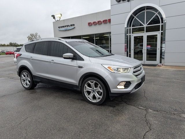 2019 Ford Escape Titanium 4WD - 22937285 - 1