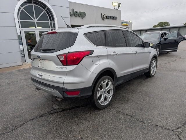 2019 Ford Escape Titanium 4WD - 22937285 - 6