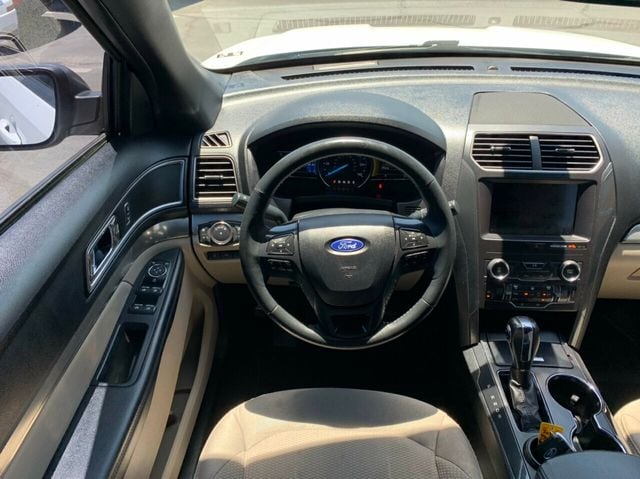 2019 Ford Explorer XLT FWD 1-Owner (2keys) (3rows) - 21924338 - 50