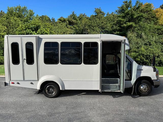2019 Ford E-350 Cutaway Non-CDL Wheelchair Shuttle Bus For Adults Medical & Handicapped Transportation - 22925899 - 12