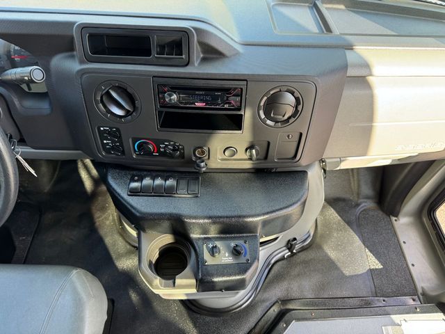 2019 Ford E-350 Cutaway Non-CDL Wheelchair Shuttle Bus For Adults Medical & Handicapped Transportation - 22925899 - 22