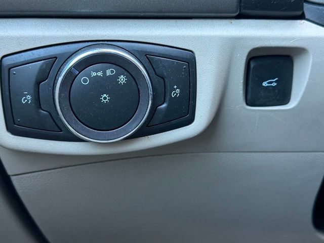 2019 Ford Fusion SE FWD - 22919550 - 29