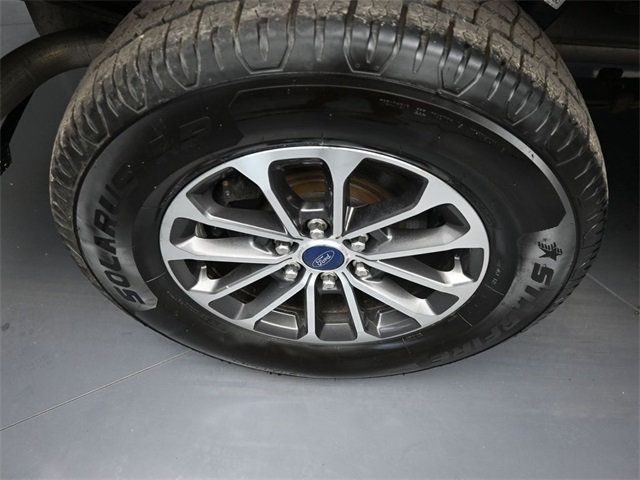 2019 Ford F-150  - 22896821 - 26