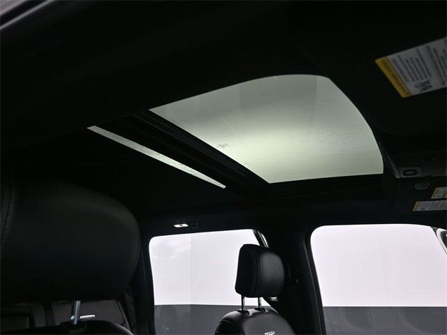 2019 Ford F-150 Platinum - 22885389 - 25