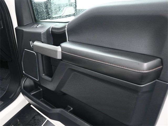 2019 Ford F-150 Platinum - 22885389 - 29