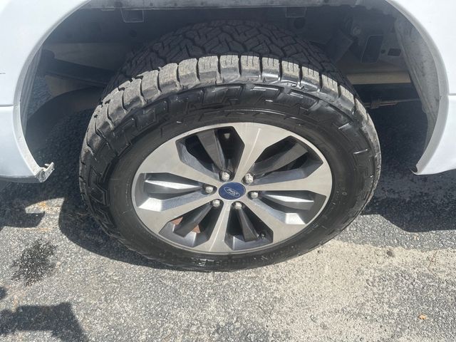 2019 Ford F-150 SUPERCREW - 22926783 - 18