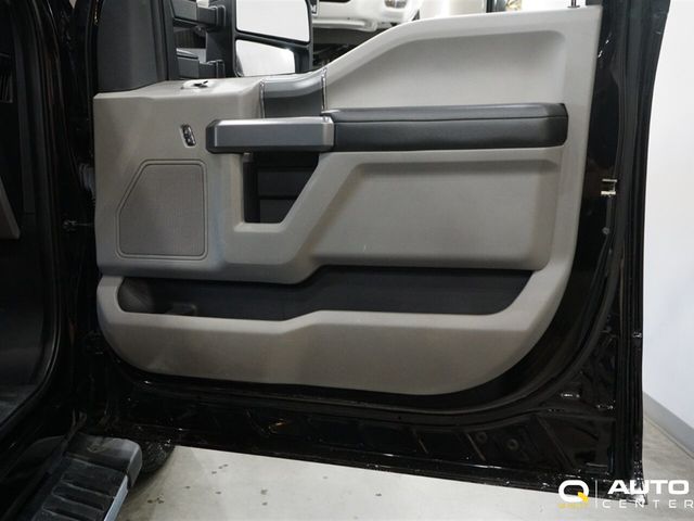 2019 Ford F-150 XLT 4WD SuperCrew 5.5' Box - 22887685 - 10