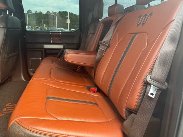 2019 Ford F-250SD King Ranch - 22928217 - 30