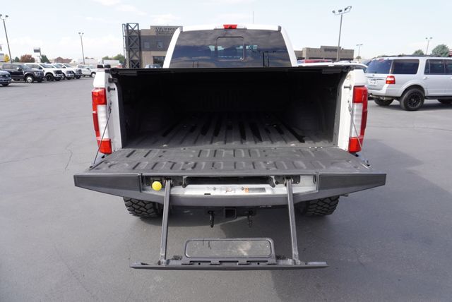 2019 Ford SUPER DUTY F-350 PLATINUM FX4 - 22936172 - 10