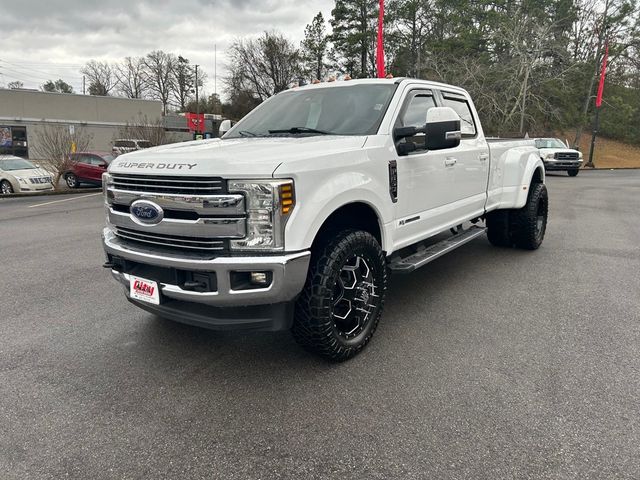 2019 Ford Super Duty F-350 DRW LARIAT 4WD Crew Cab 8' Box - 22366603 - 6