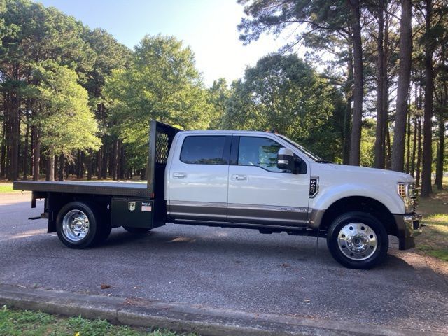 2019 Ford Super Duty F-450 DRW LARIAT 4WD Crew Cab 8' Box - 22930639 - 2