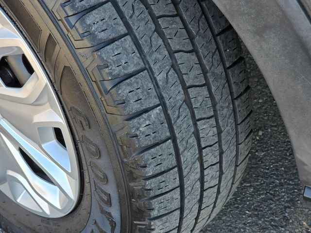 2019 Ford Transit Passenger Wagon T-350 148" Med Roof XLT Sliding RH Dr - 22939773 - 17