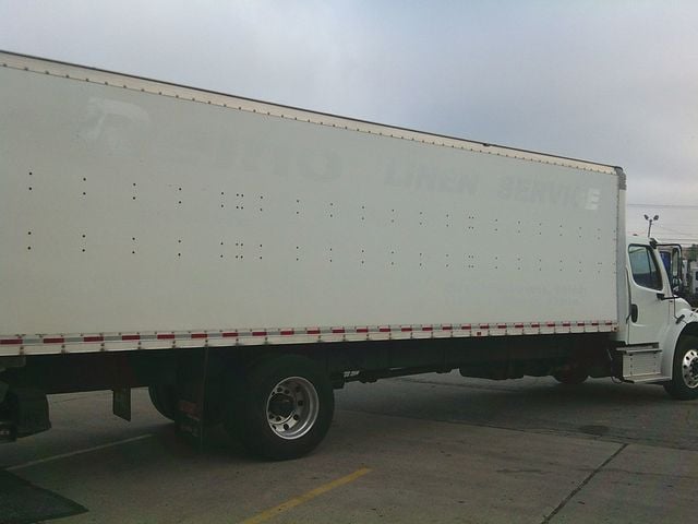 2019 Freightliner M2106 2019 FREIGHTLINER 28' MORGAN BOX TRUCK - 22920572 - 4