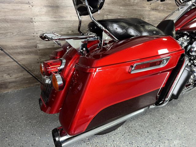 2019 Harley-Davidson FLHR Road King SUPER CLEAN! - 22921532 - 9