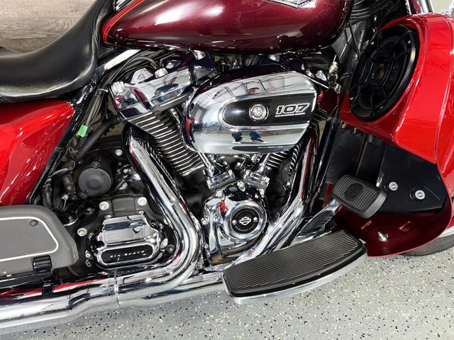 2019 Harley-Davidson FLHR Road King SUPER CLEAN! - 22921532 - 4