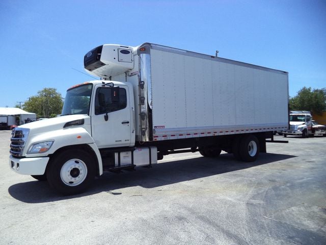 2019 HINO 268A w/ 26ft Refrigerated Box Truck Carrier Supra 860 Reefer - 22874511 - 2