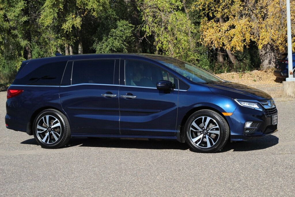 2019 Honda Odyssey ONE OWNER ELITE W/ NAVIGATION, LEATHER, DVD PLAYER, RES.  - 22934697 | Video 1