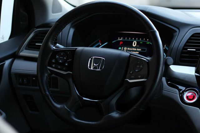 2019 Honda Odyssey ONE OWNER ELITE W/ NAVIGATION, LEATHER, DVD PLAYER, RES.  - 22934697 - 30