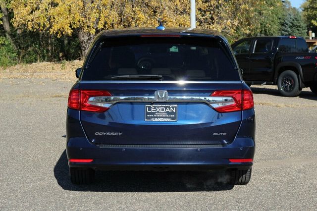2019 Honda Odyssey ONE OWNER ELITE W/ NAVIGATION, LEATHER, DVD PLAYER, RES.  - 22934697 - 4
