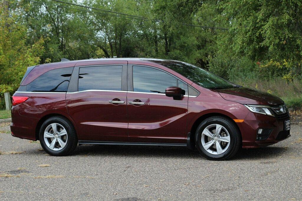2019 Honda Odyssey ONE OWNER EXL W/ LEATHER, POWER SLIDING SUNROOF - 22918475 | Video 1