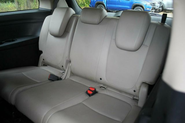 2019 Honda Odyssey ONE OWNER EXL W/ LEATHER, POWER SLIDING SUNROOF - 22918475 - 29