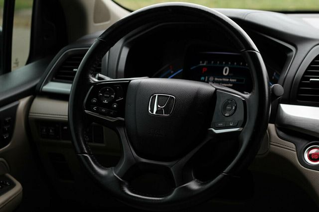2019 Honda Odyssey ONE OWNER EXL W/ LEATHER, POWER SLIDING SUNROOF - 22918475 - 30