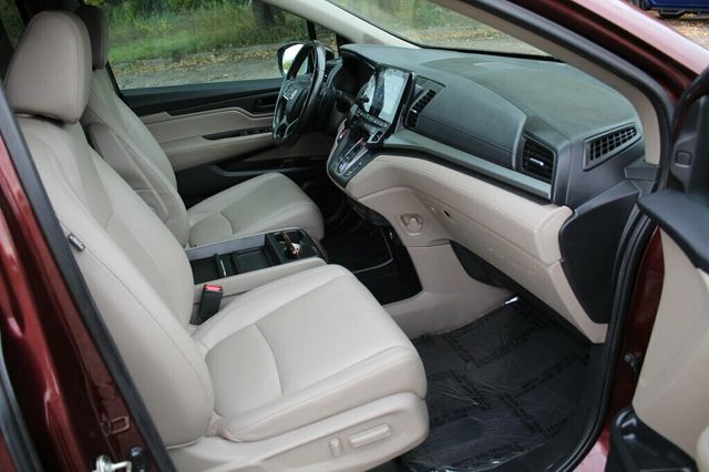 2019 Honda Odyssey ONE OWNER EXL W/ LEATHER, POWER SLIDING SUNROOF - 22918475 - 7