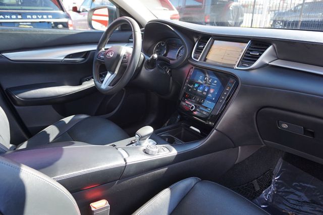 2019 INFINITI QX50 QX50 ESSENTIAL, PREMIUM WHEELS, PANO MOON ROOF, LEATHER SEATS - 22933572 - 13
