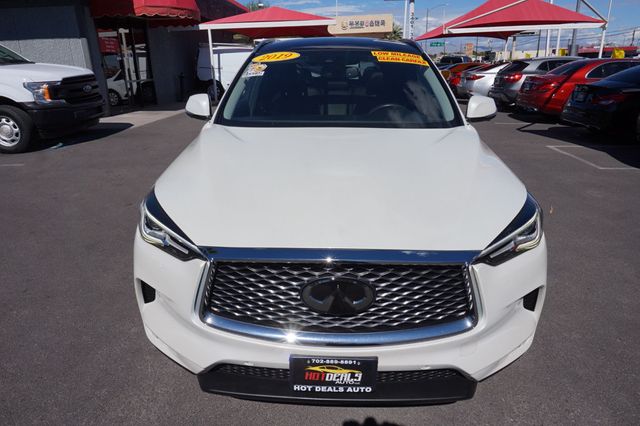 2019 INFINITI QX50 QX50 ESSENTIAL, PREMIUM WHEELS, PANO MOON ROOF, LEATHER SEATS - 22933572 - 3