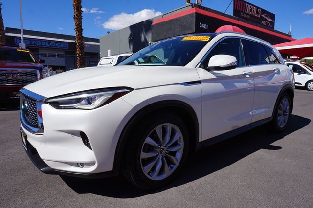 2019 INFINITI QX50 QX50 ESSENTIAL, PREMIUM WHEELS, PANO MOON ROOF, LEATHER SEATS - 22933572 - 4