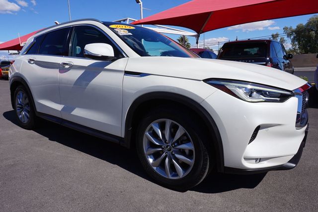 2019 INFINITI QX50 QX50 ESSENTIAL, PREMIUM WHEELS, PANO MOON ROOF, LEATHER SEATS - 22933572 - 5
