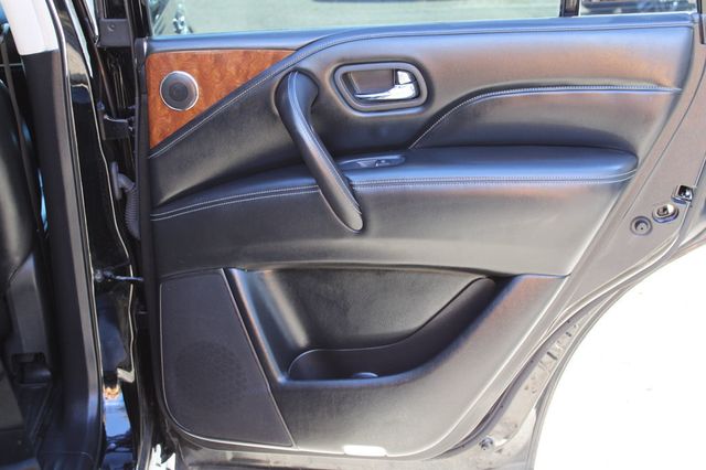 2019 INFINITI QX80 LUXE RWD - 22939883 - 24