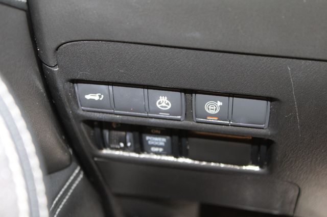 2019 INFINITI QX80 LUXE RWD - 22939883 - 32