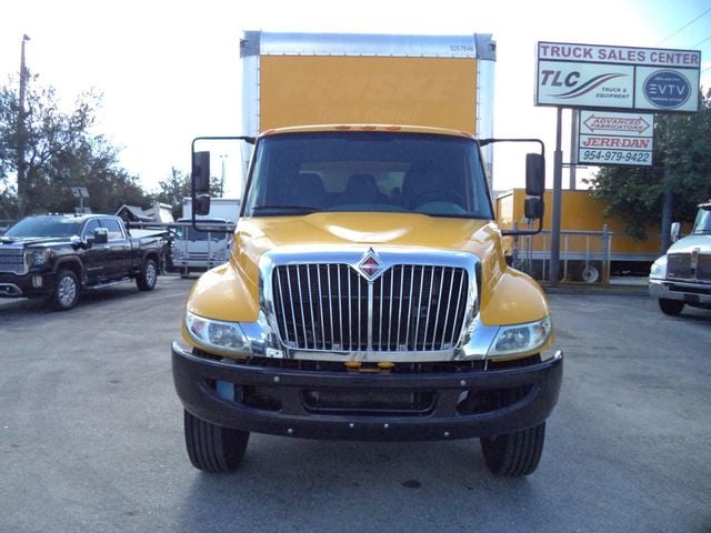 2019 International 4300 26ft Dry Freight Box Truck With Aluminum Ramp - 22724566 - 4