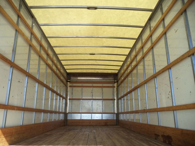 2019 International 4300 26ft Dry Freight Moving Box Truck w/Aluminum Ramp - 22724652 - 25