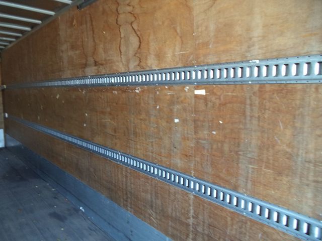 2019 International 4300 28ft Dry Freight Box Truck Moving Truck With Liftgate - 22870152 - 32