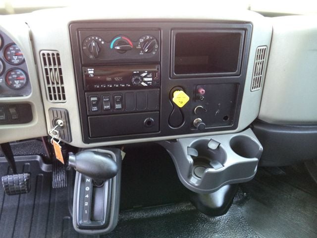 2019 International 4300 28ft Dry Freight Box Truck Moving Truck With Liftgate - 22870152 - 41