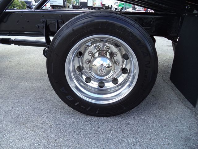 2019 International 4300 w/ Brand New 22' JerrDan 6 Ton XLP Car Carrier Rollback - 22829580 - 14