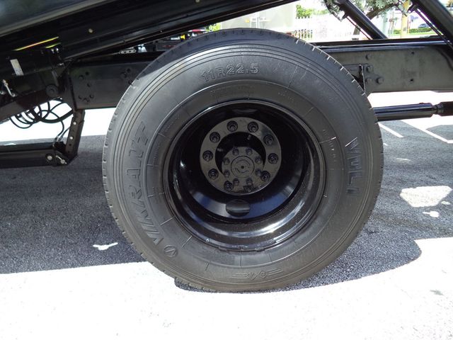 2019 International 4300 w/ Brand New 22' JerrDan 6 Ton XLP Car Carrier Rollback - 22922321 - 18