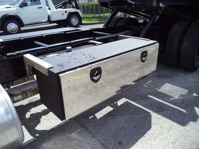 2019 International 4300 w/ Brand New 22' JerrDan 6 Ton XLP Car Carrier Rollback - 22922321 - 23