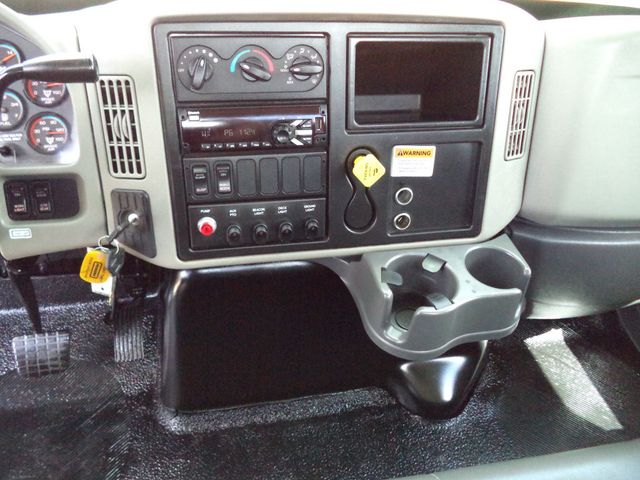 2019 International 4300 w/ Brand New 22' JerrDan 6 Ton XLP Car Carrier Rollback - 22922321 - 48