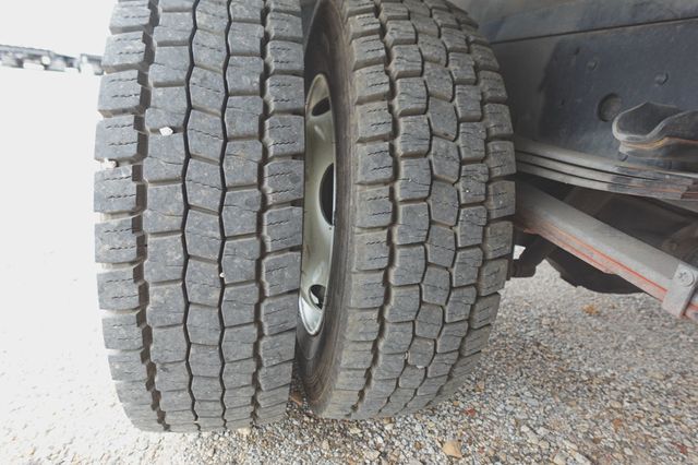 2019 Isuzu NRR (16ft Reefer with Step Bumper) - 22867450 - 46