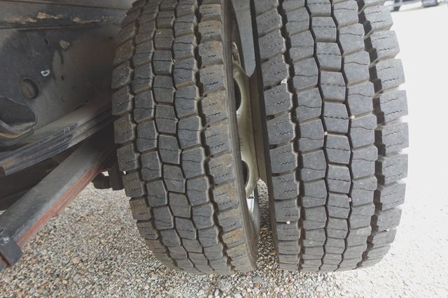 2019 Isuzu NRR (16ft Reefer with Step Bumper) - 22867450 - 47