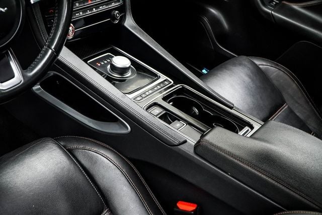 2019 Jaguar F-PACE 30t Prestige AWD - 22867711 - 15