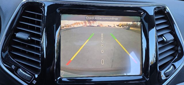 2019 Jeep Cherokee 4x4 LOADED Nav Htd Leather Pano Roof CLEAN 615-300-6004 - 22935896 - 30